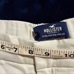 Hollister Cream Ultra High-Rise Pants